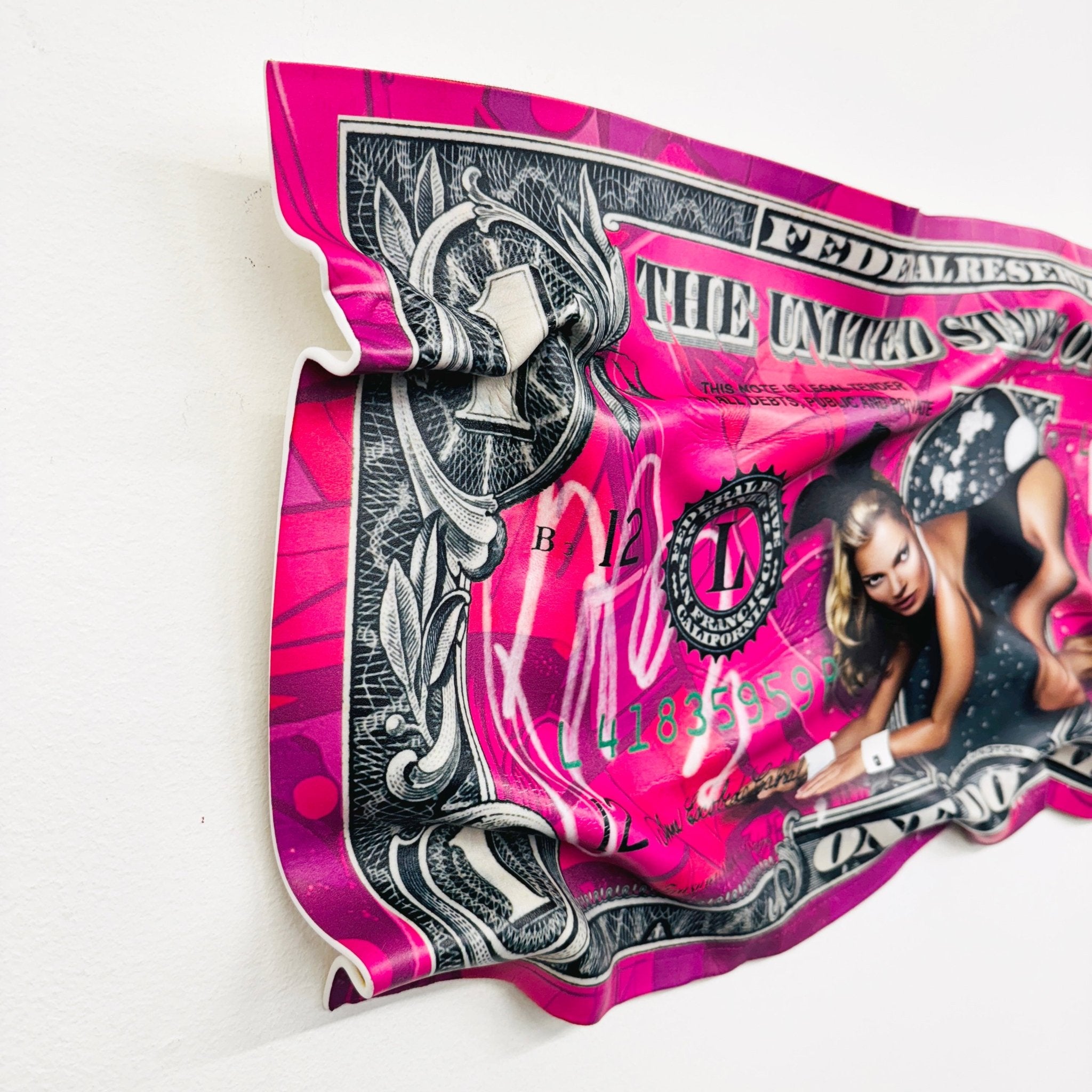 Tableau froissé - Billet de 1$ Kate Moss - Luxartis